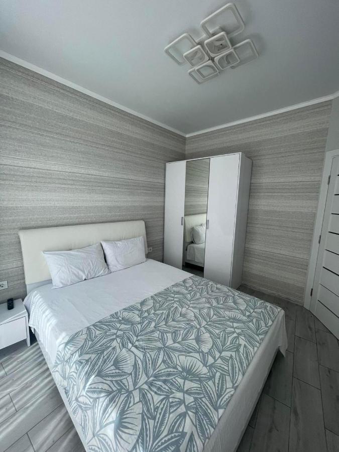 Nika Apartment Odesa Exterior photo